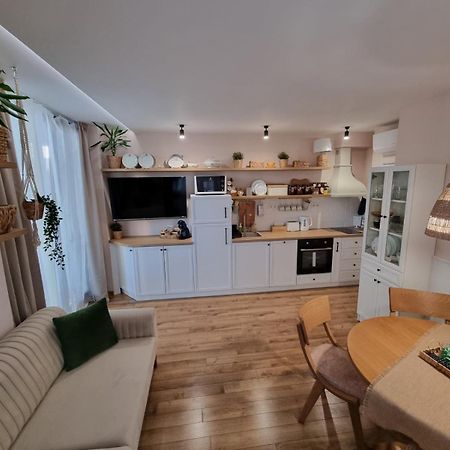 Apartment Polina - 2Bd Next To Sea Garden Varna Exterior foto