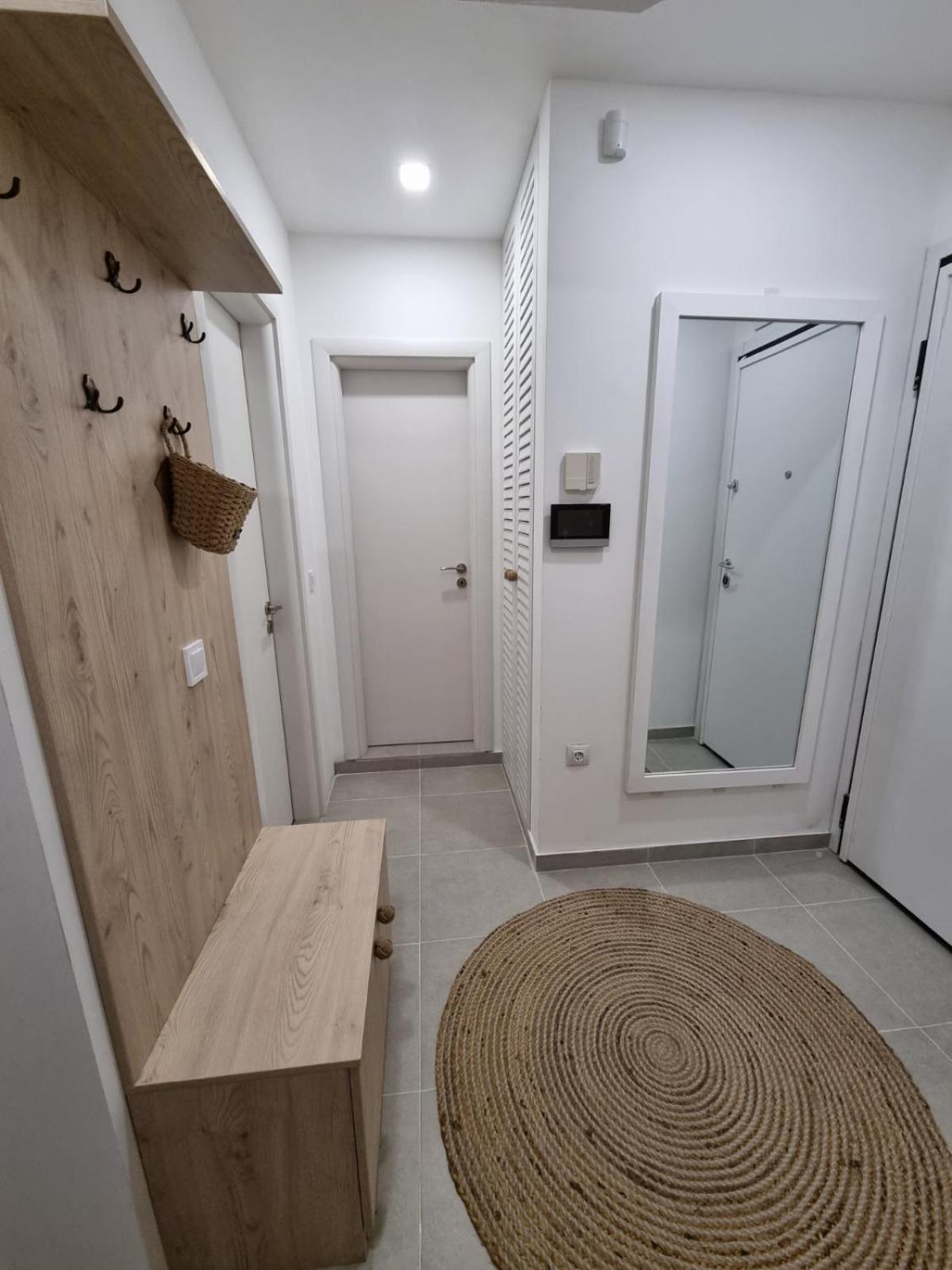 Apartment Polina - 2Bd Next To Sea Garden Varna Exterior foto